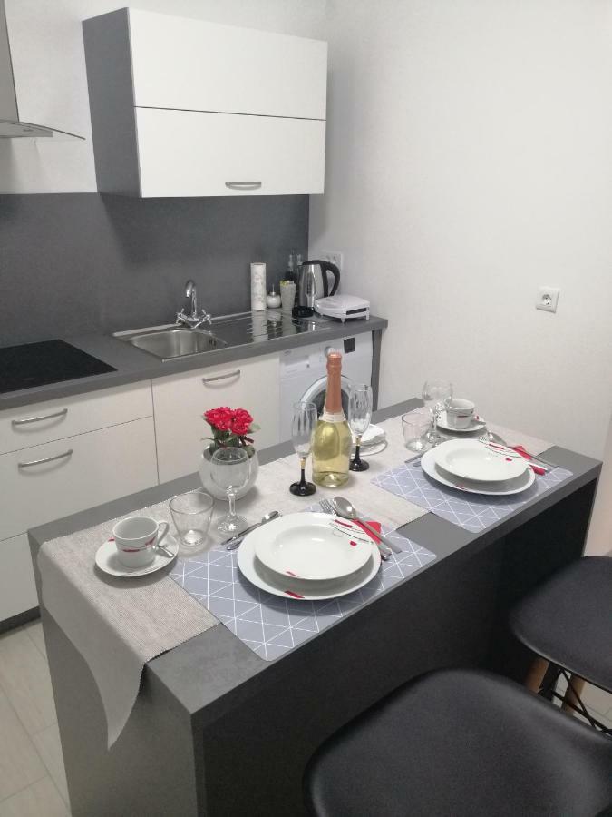 Studio Apartment Mila Пула Экстерьер фото